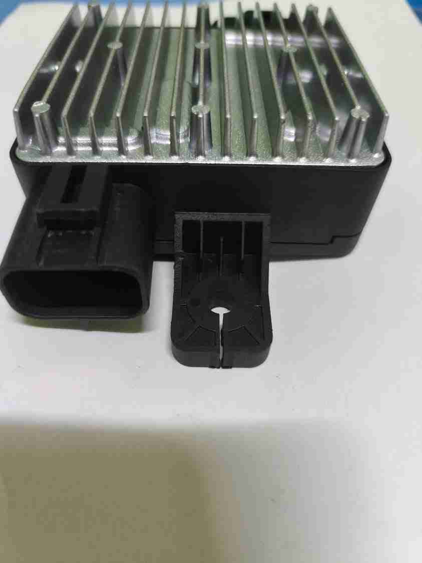 Controlador PWM SsangYong - miniatura 6
