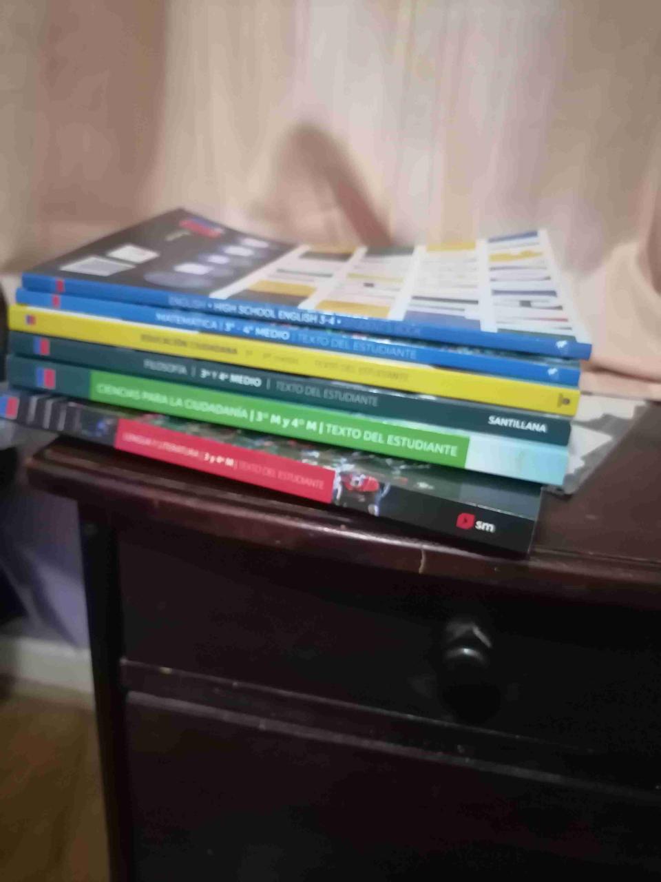 Se regala Lote de libros de texto escolar - miniatura 1