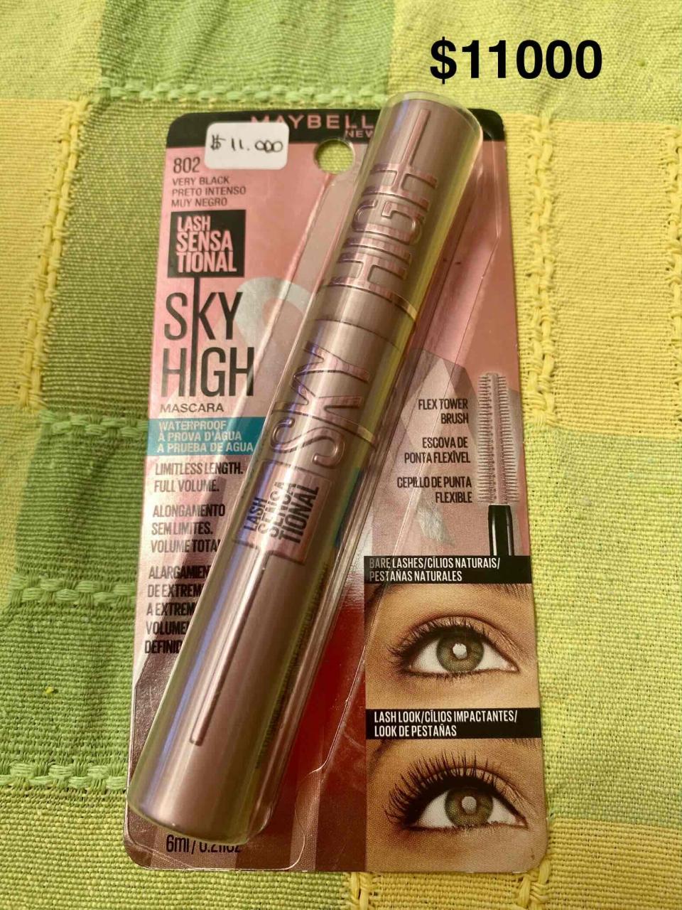 Máscara Maybelline Sky High negro