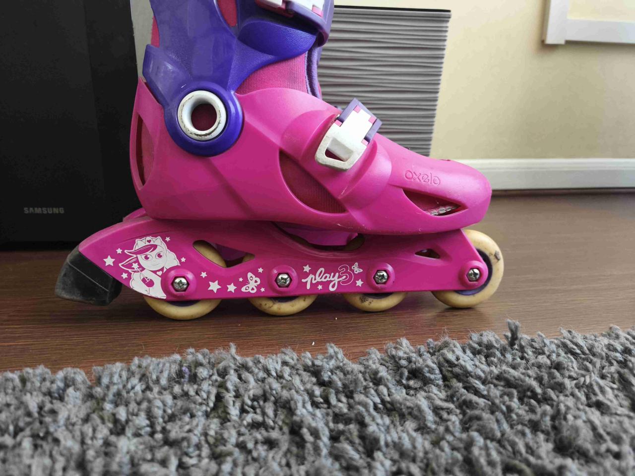 Patines rosados con cierres ajustables - miniatura 3