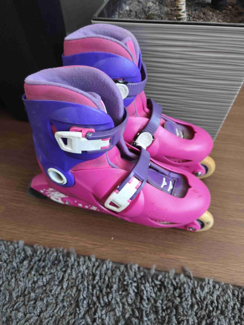 Patines rosados con cierres ajustables - miniatura 5