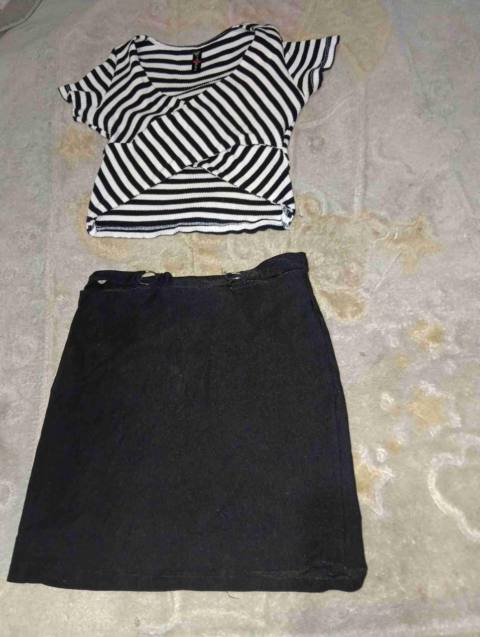 Conjunto top y falda negro - miniatura 3