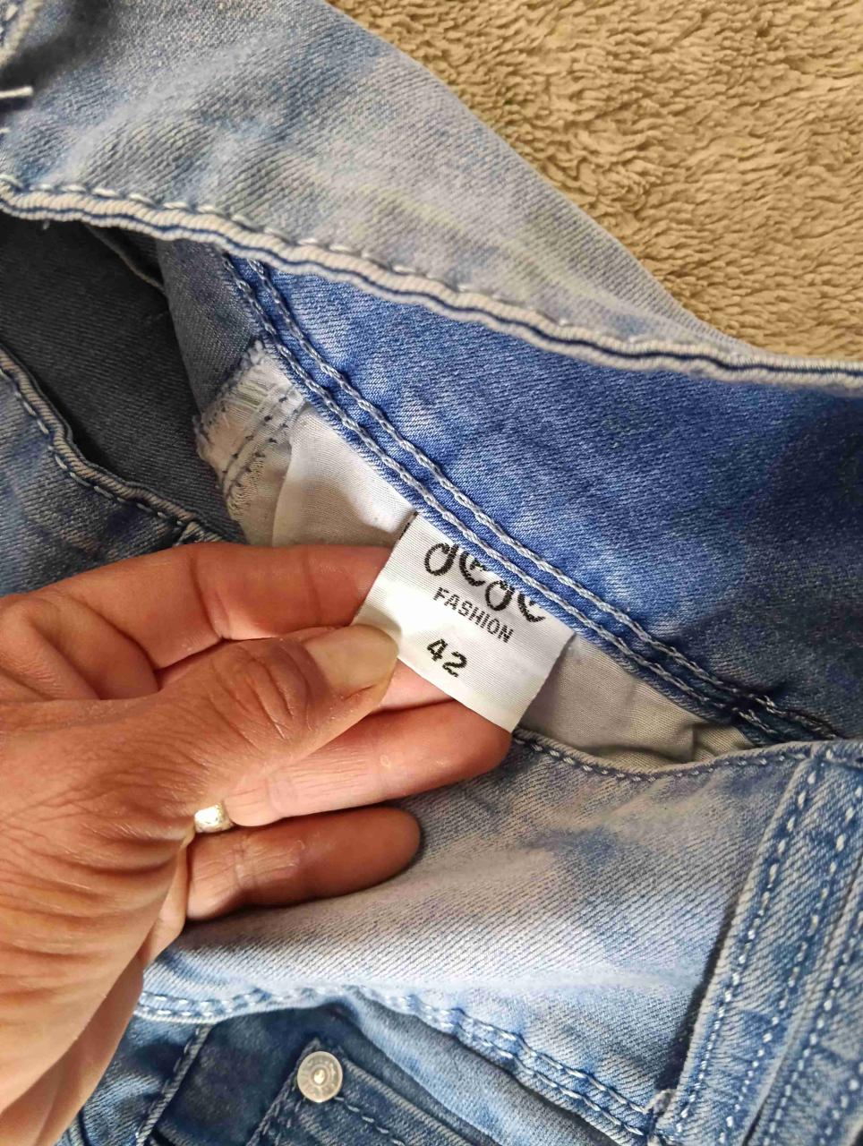 Jeans azules de hombre - miniatura 3