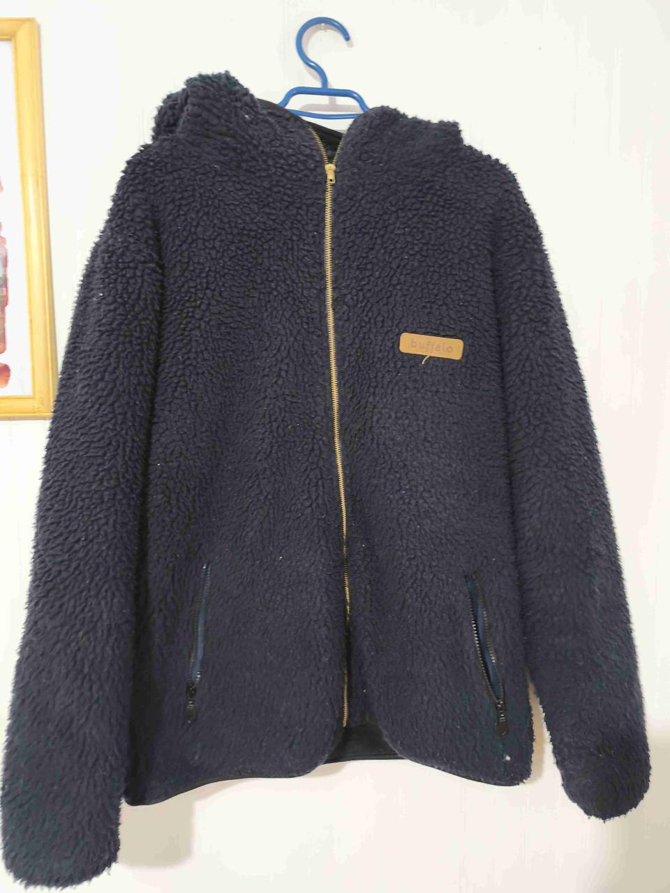 Chaqueta polar azul con capucha BUFALO