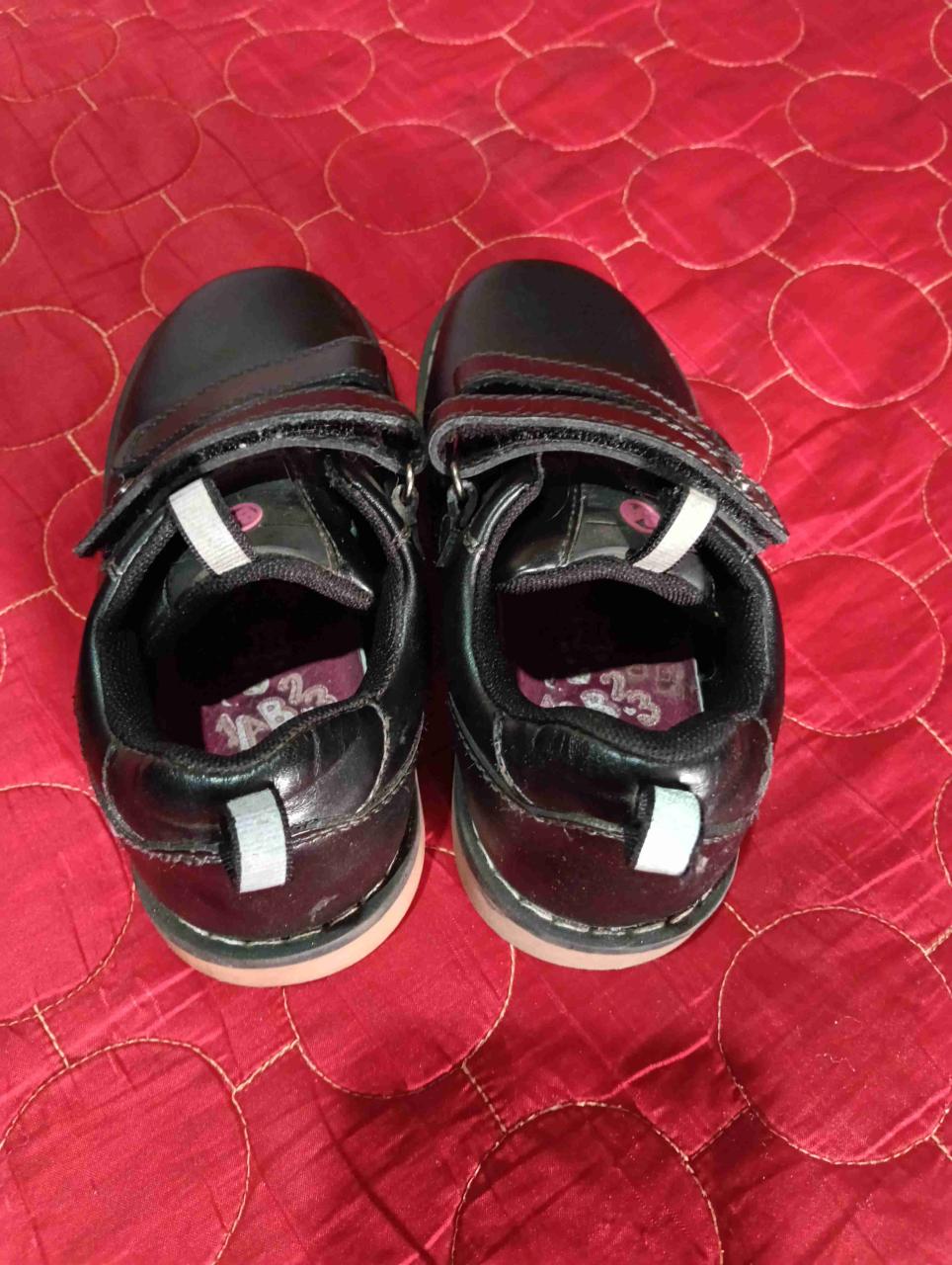 Zapatos escolares negros con velcro - miniatura 4