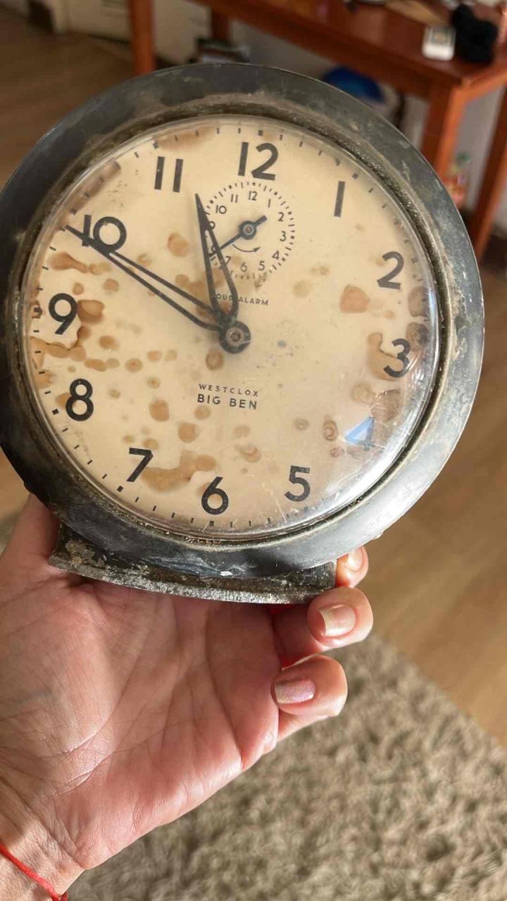 Reloj despertador antiguo Westclox - miniatura 1