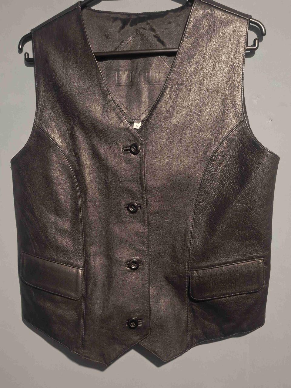 Chaquetilla de cuero negro - miniatura 2