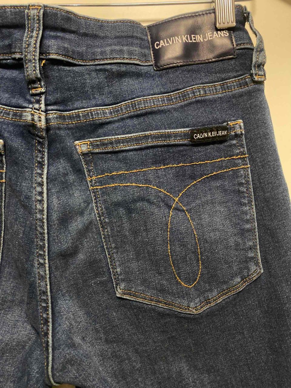 Jeans Calvin Klein franja oscura - miniatura 6