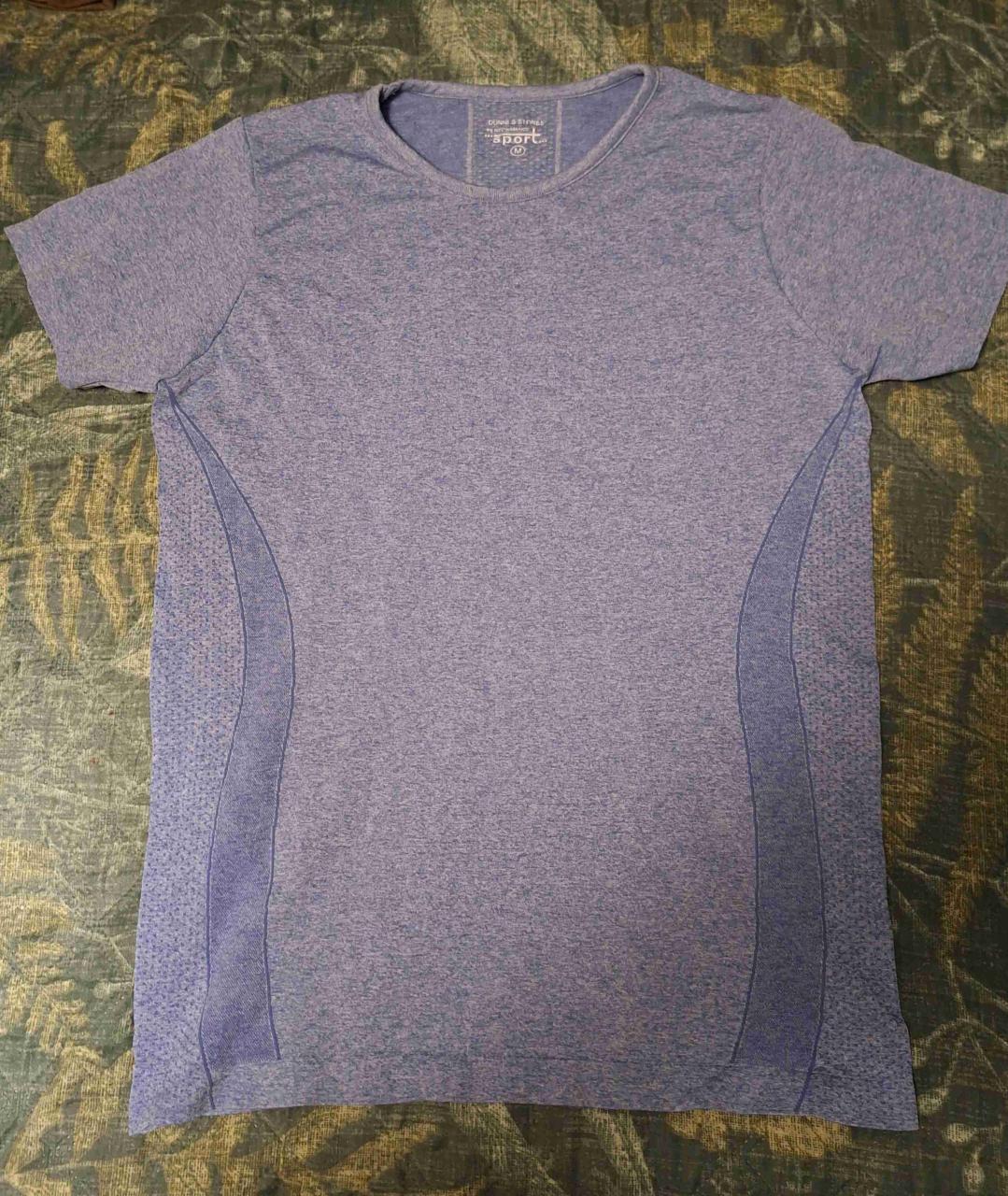 Poleras y poleron - miniatura 5
