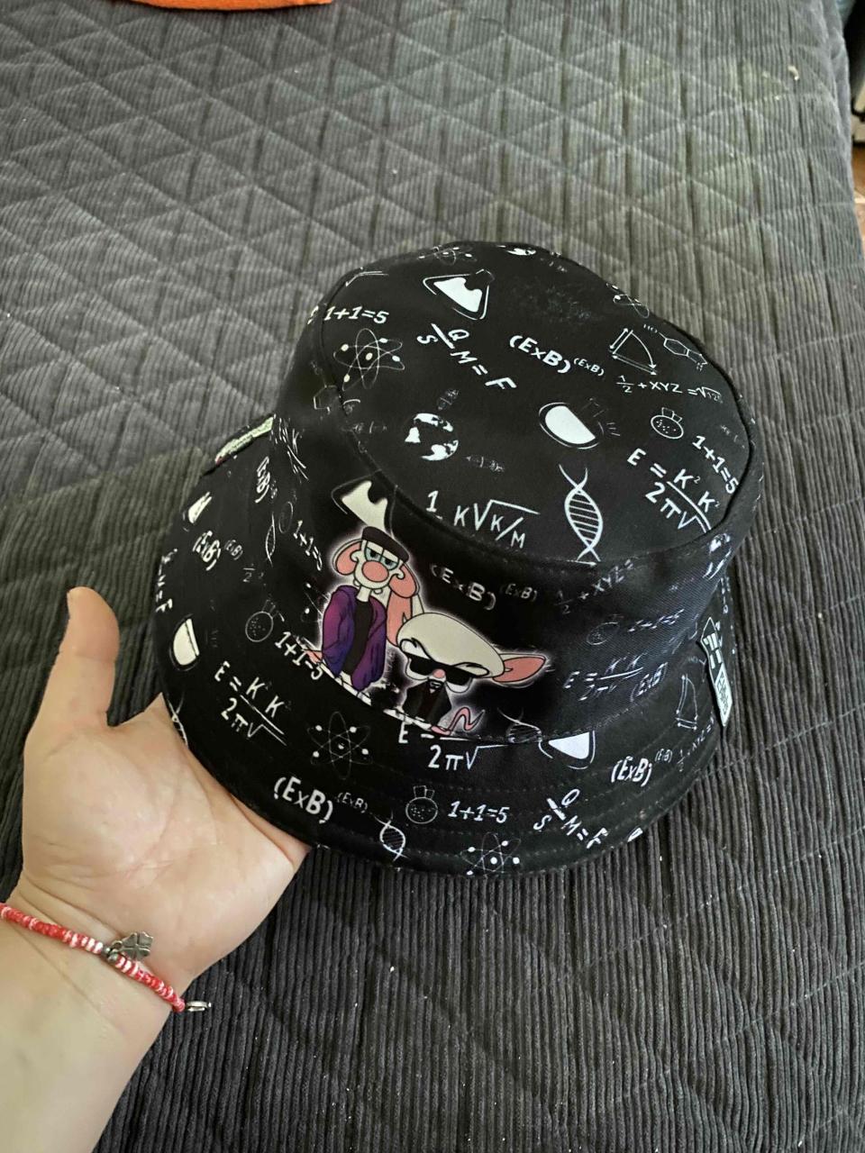 Sombrero estampado dibujos animados - miniatura 2