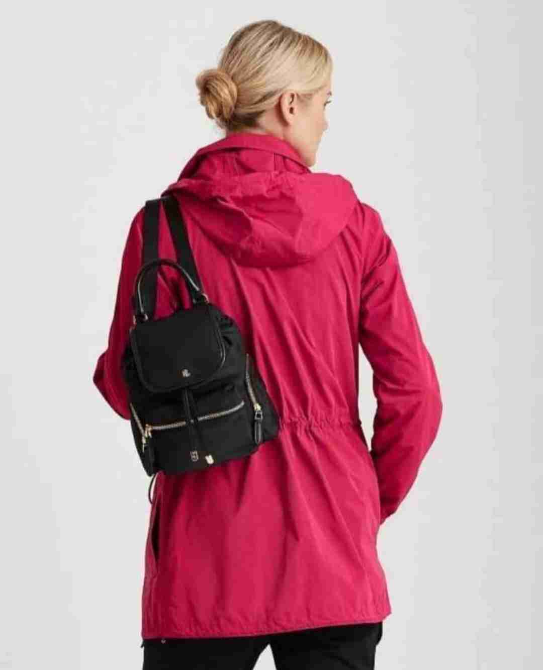 Mochila negra elegante - miniatura 5