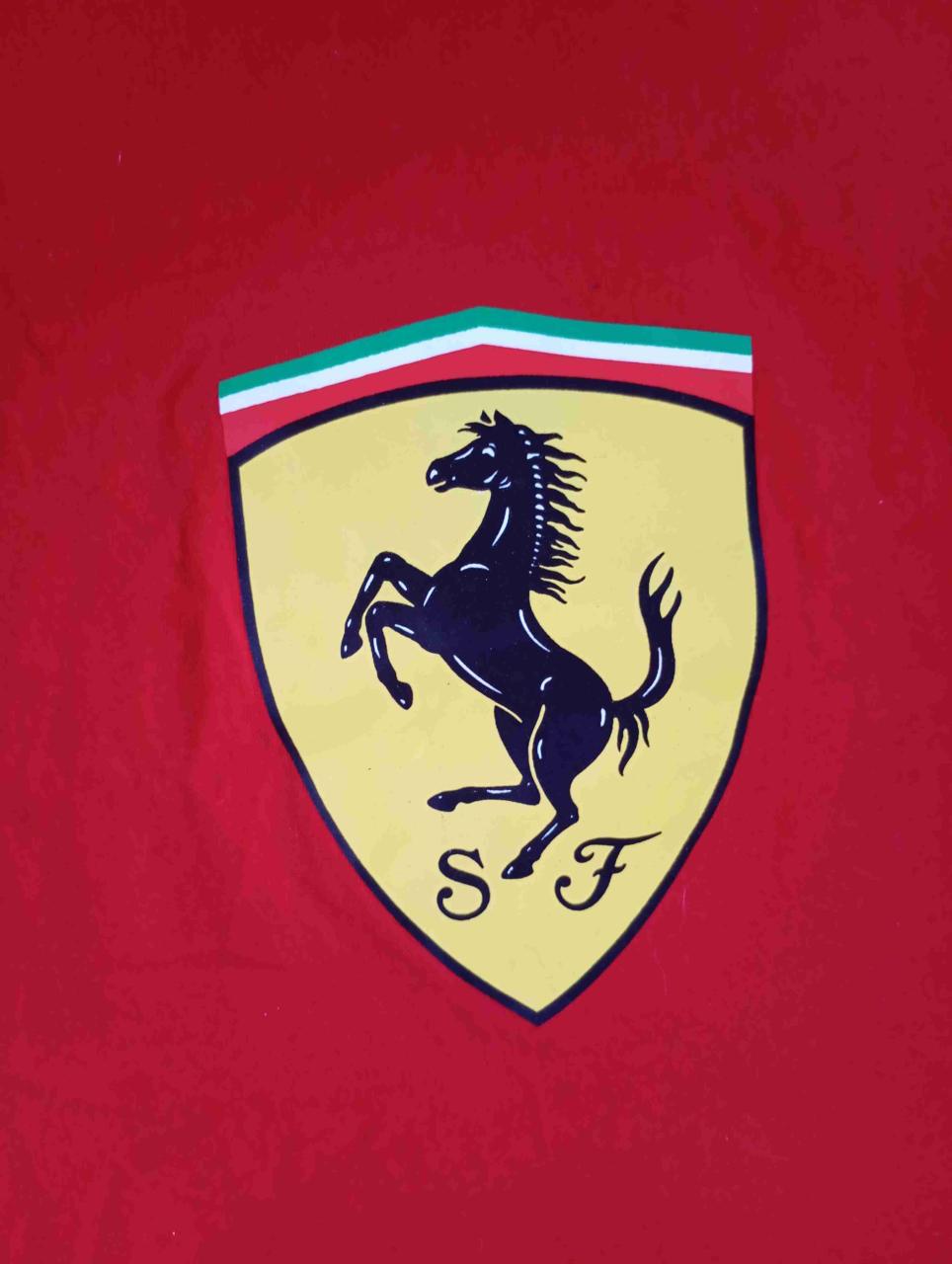 Polera roja Ferrari - miniatura 3
