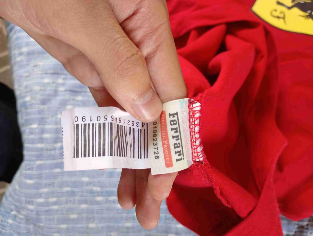 Polera roja Ferrari - miniatura 6