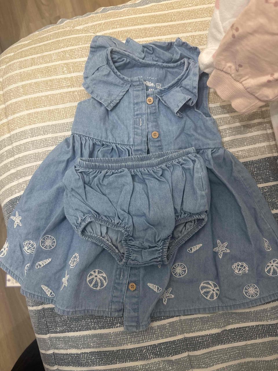 Vestido bebé azul con diseño