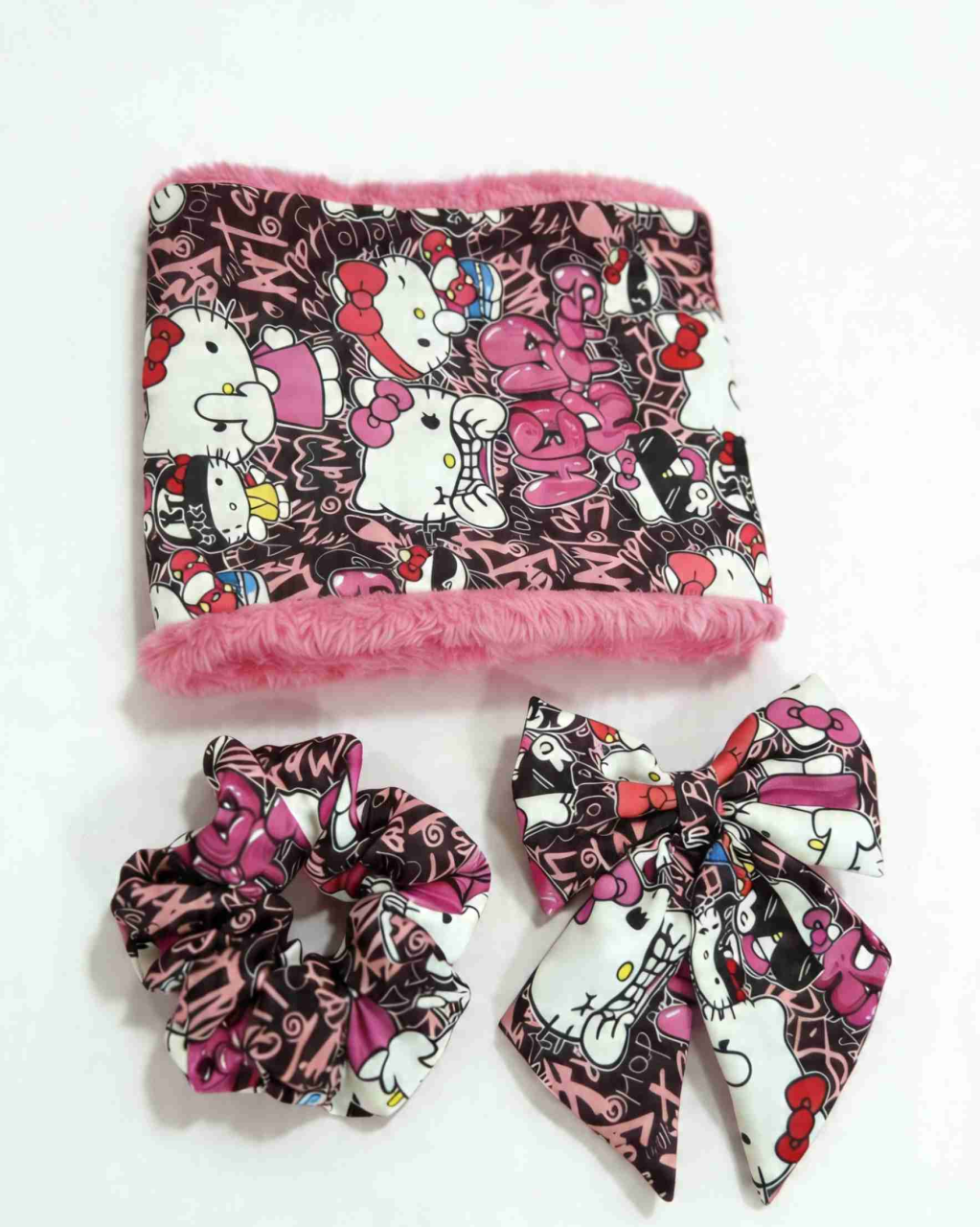 Set scrunchies, traba y cuello corderito - miniatura 2
