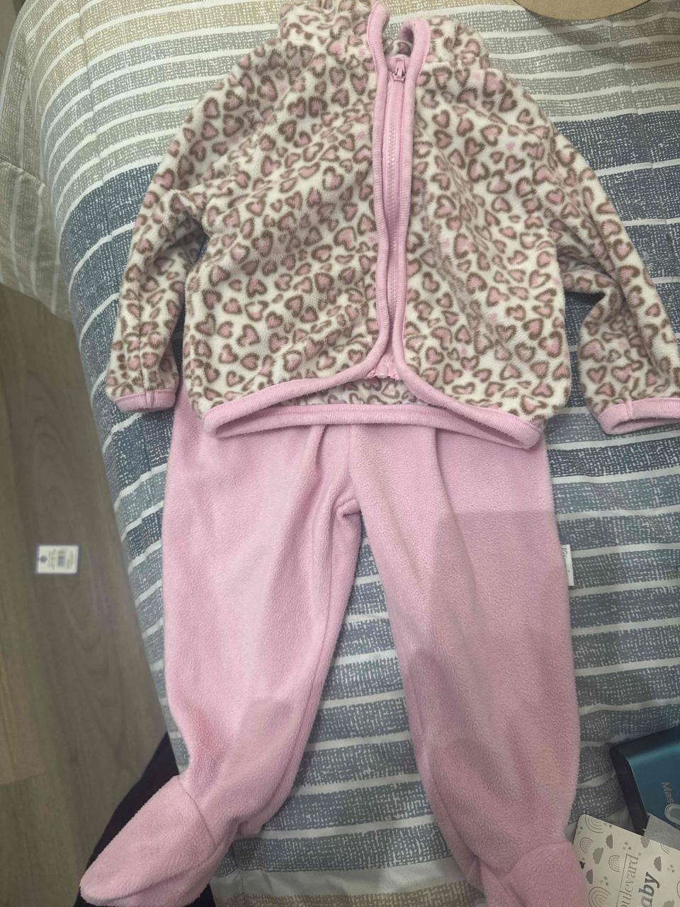 Conjunto polar rosado bebé