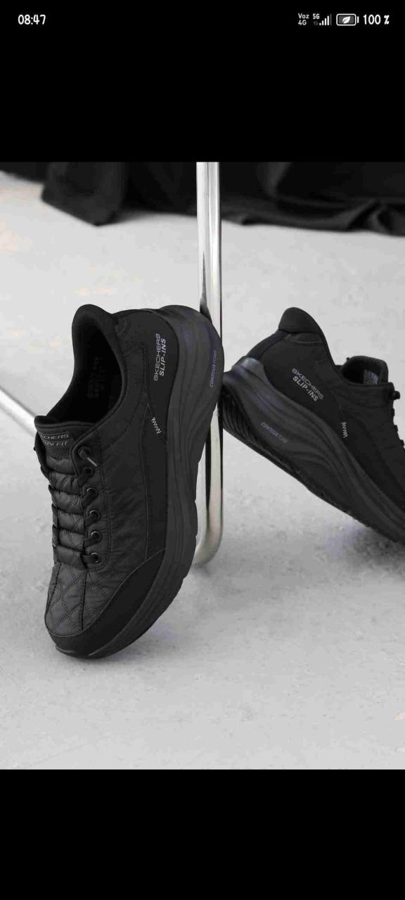 Zapatillas negras Skechers - miniatura 1