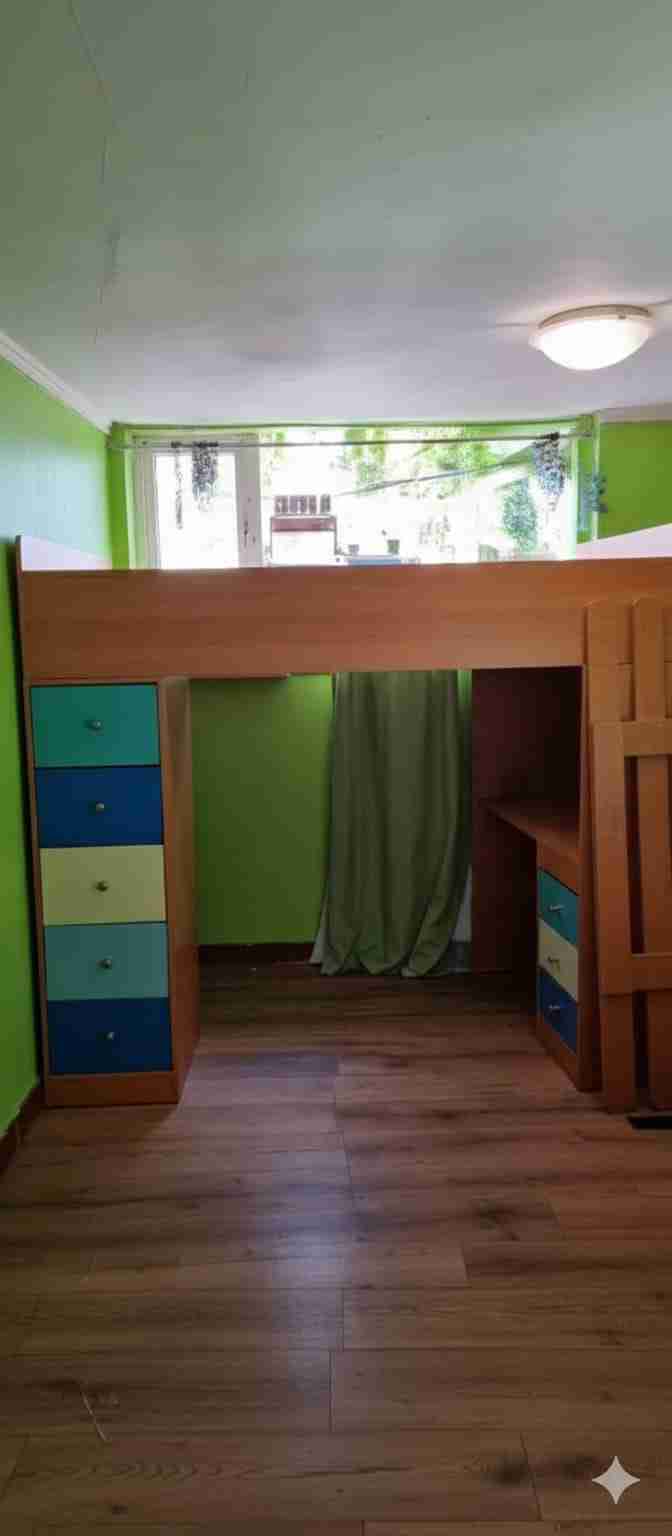 Cama alta con escritorio infantil - miniatura 2