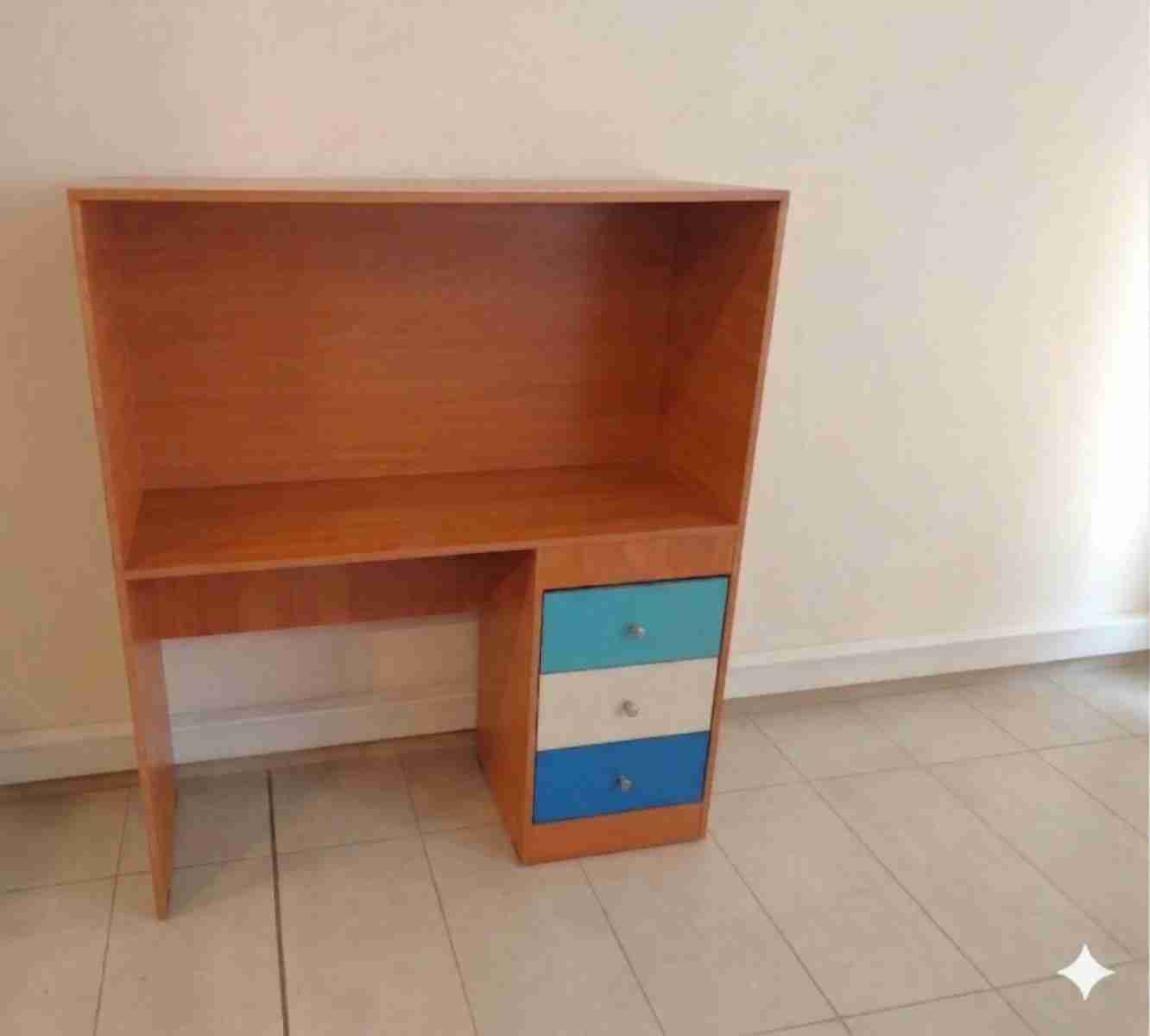 Cama alta con escritorio infantil - miniatura 5