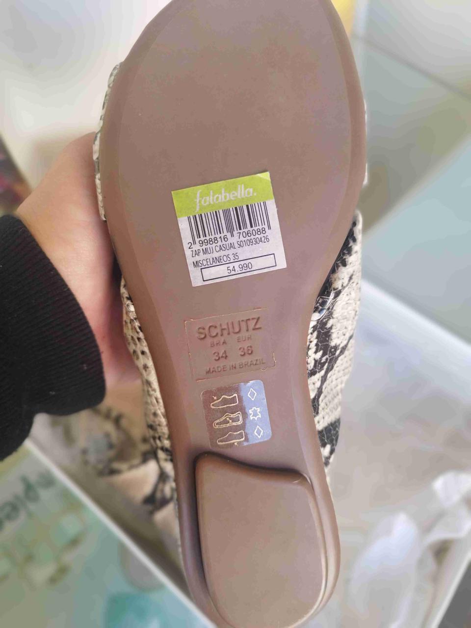 Sandalias con estampado de serpiente - miniatura 2