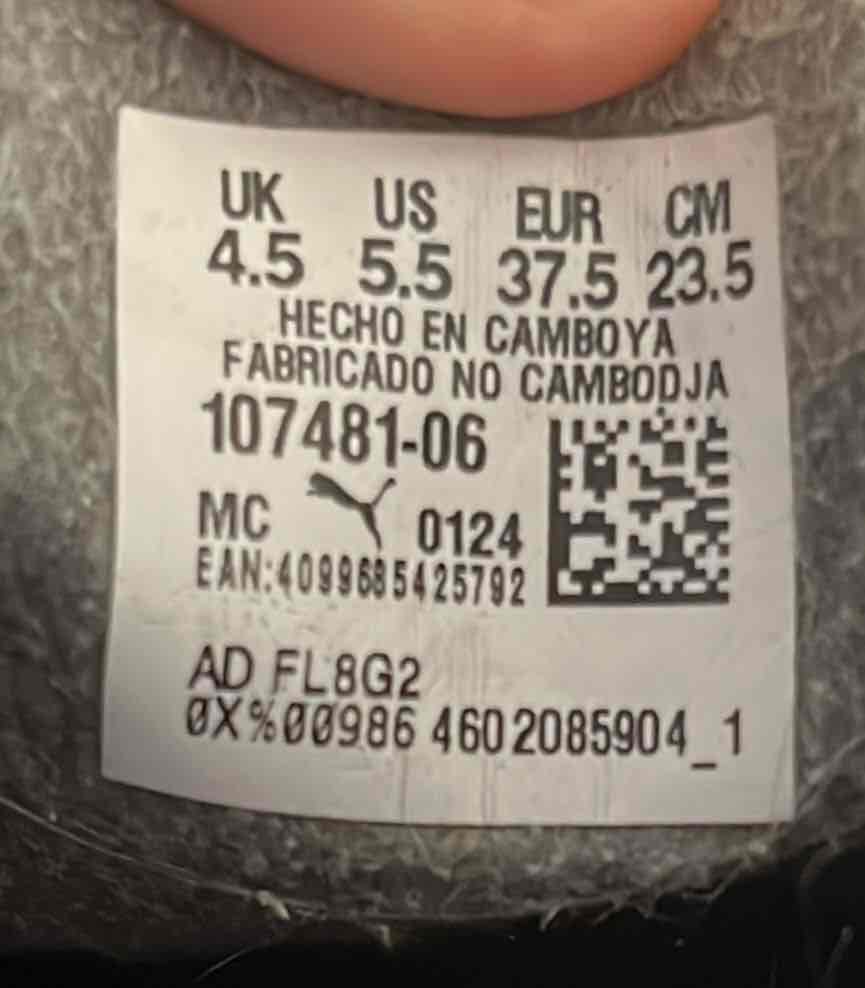 Zapatillas deportivas negras y rosadas - miniatura 2