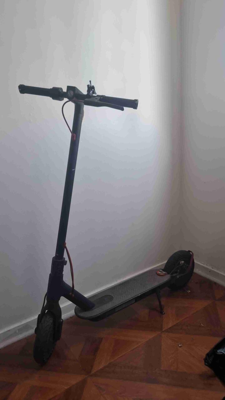 Scooter xiaomi m365 (leer descripcion) - miniatura 1