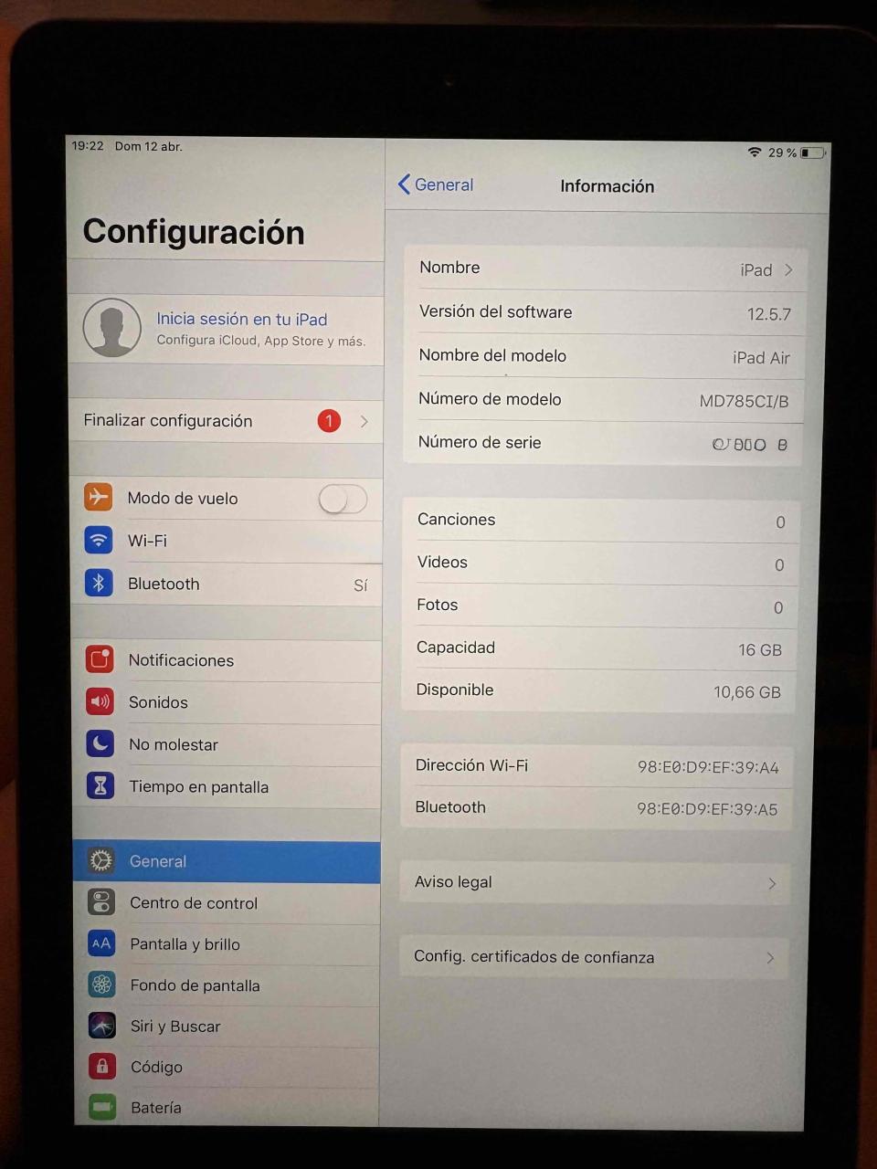 iPad en buen estado - miniatura 3