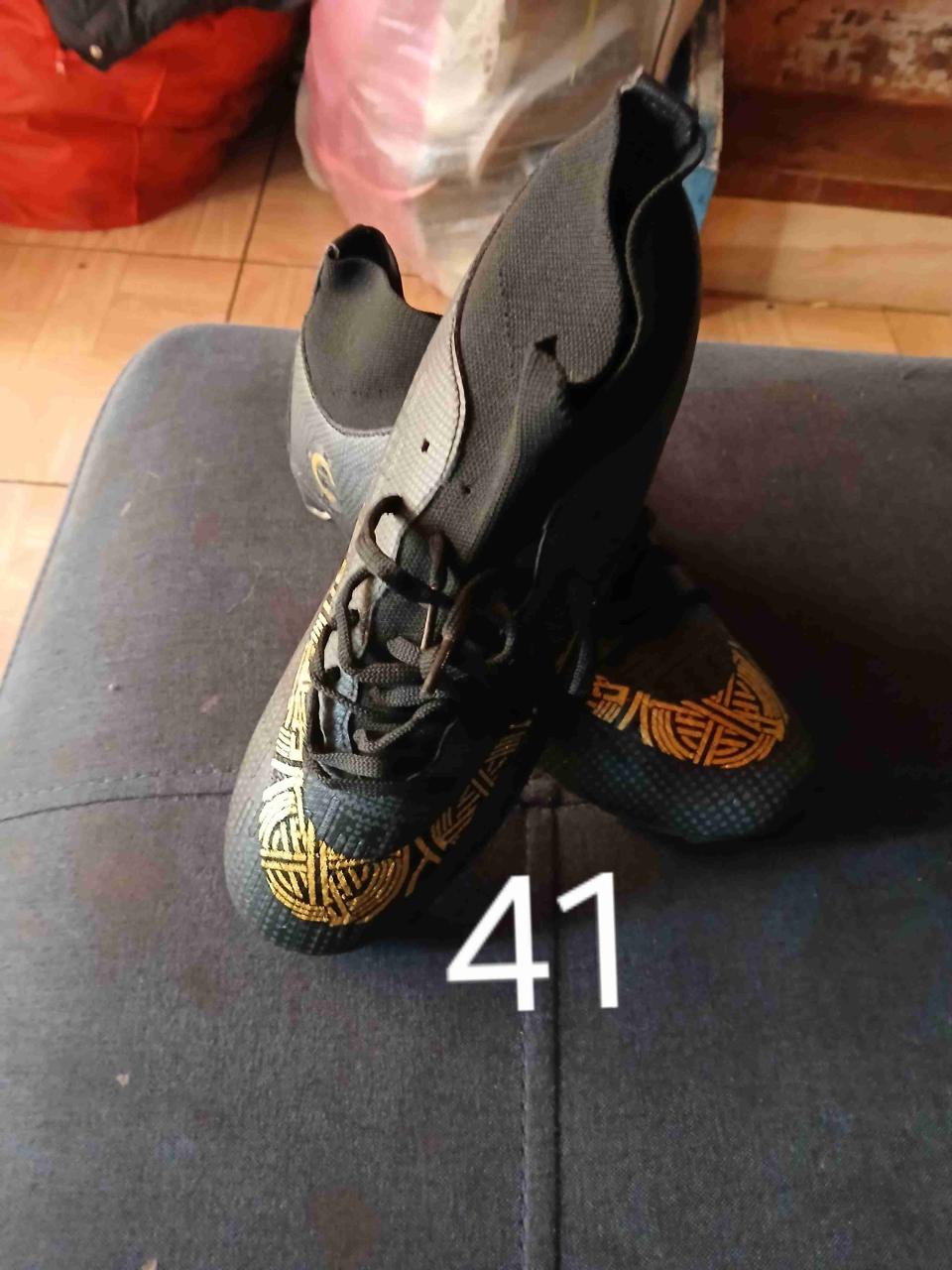 Botines deportivos talla 38,39,41,42 - miniatura 4