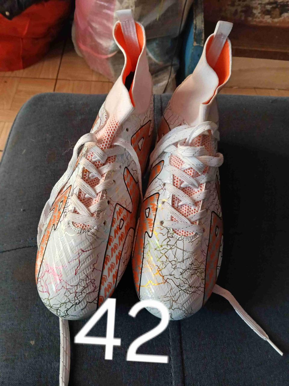 Botines deportivos talla 38,39,41,42 - miniatura 5