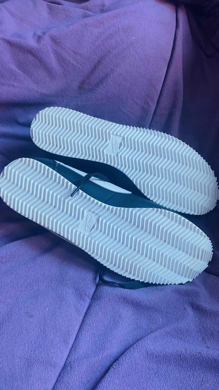 Zapatillas negras deportivas - miniatura 2