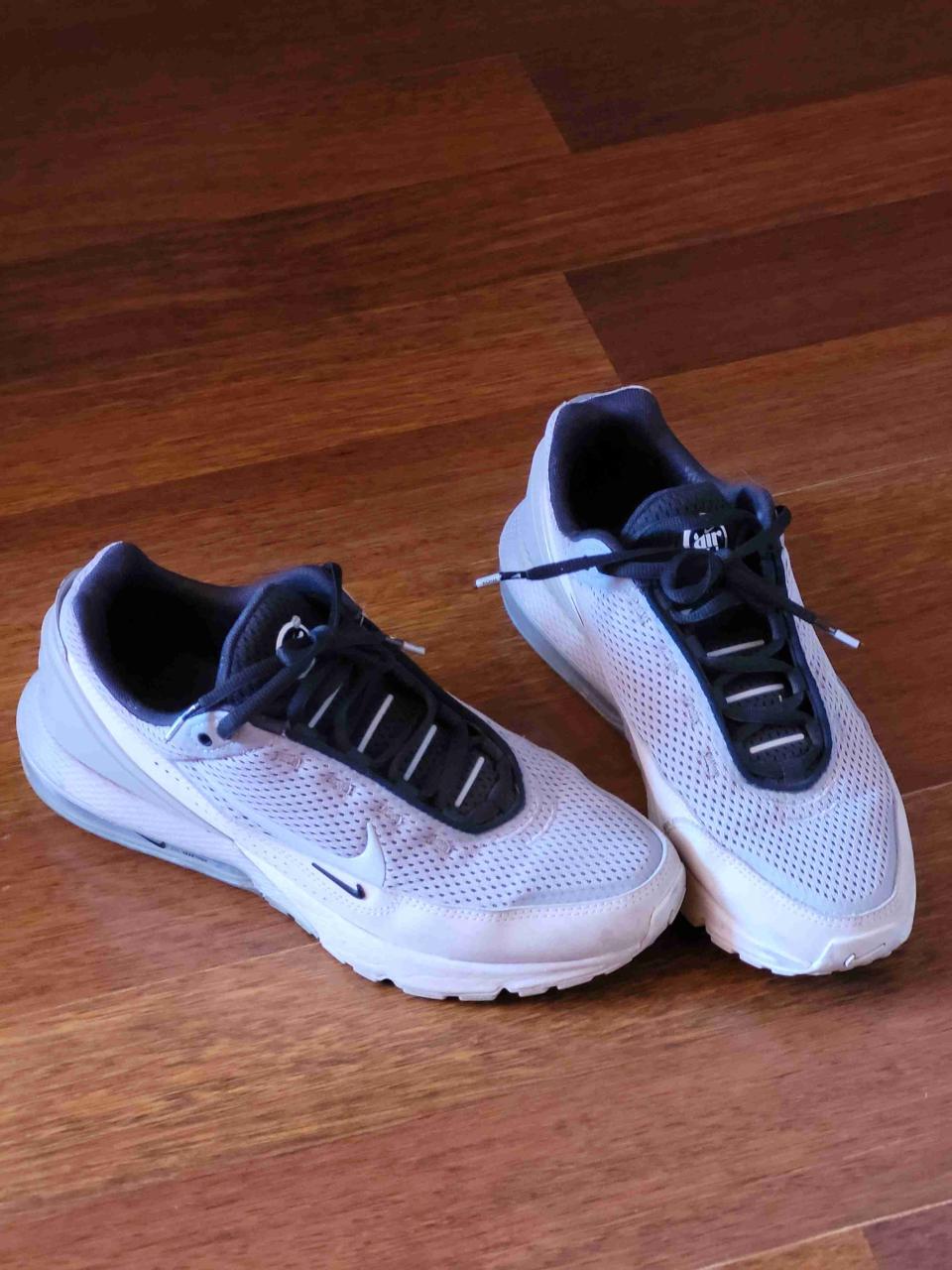 Nike Air Max Pulse Hombre 42 US9 Muy Buen Estado - miniatura 1
