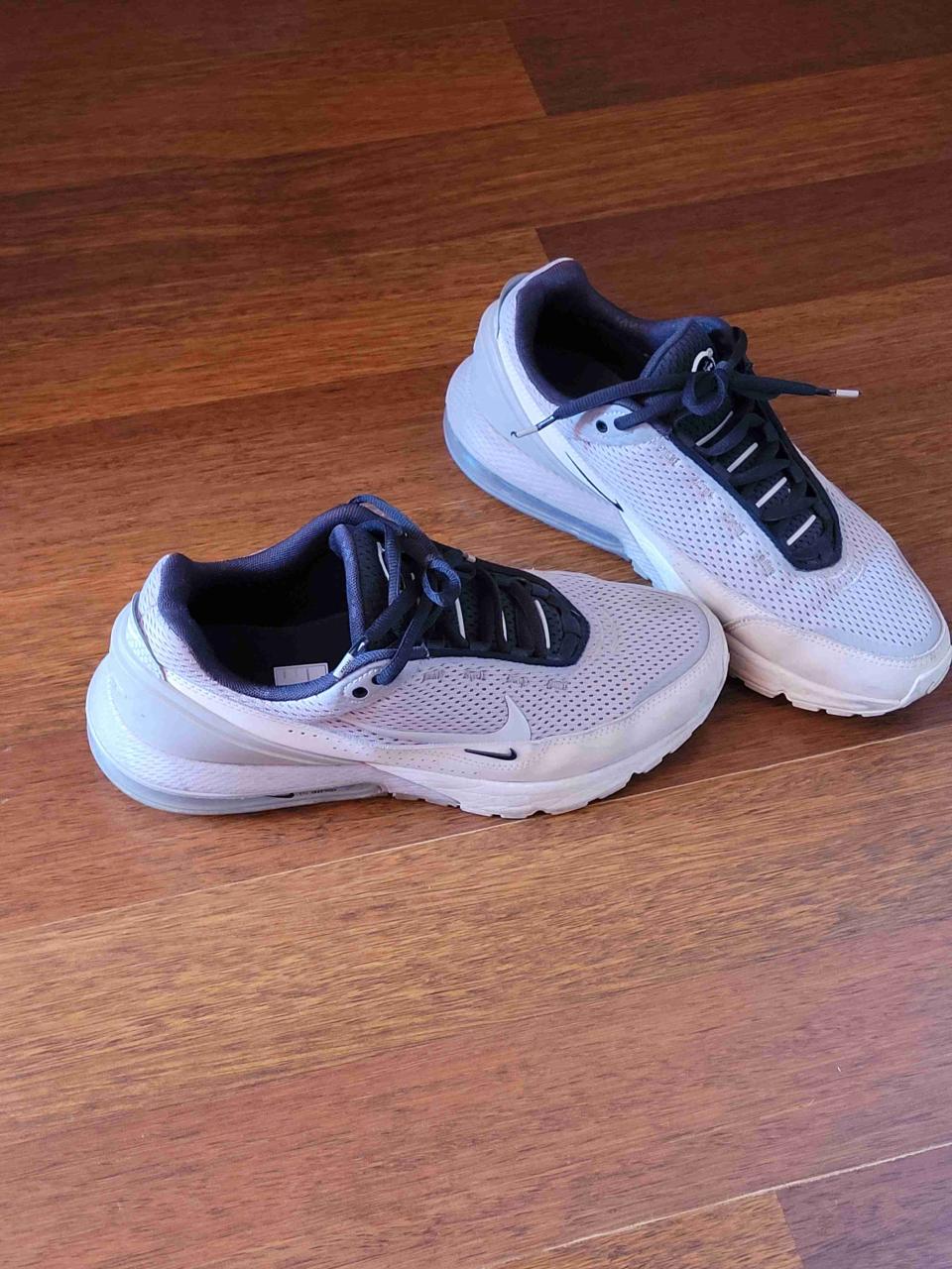 Nike Air Max Pulse Hombre 42 US9 Muy Buen Estado - miniatura 3