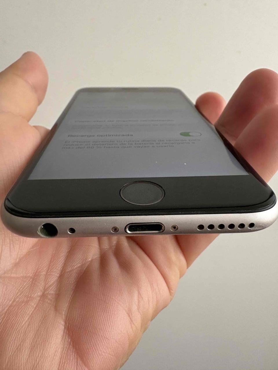 iPhone 6s 32GB – Excelente estado - miniatura 6