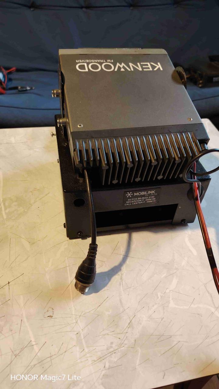 Radio transceptor Kenwood TM-201A - miniatura 5