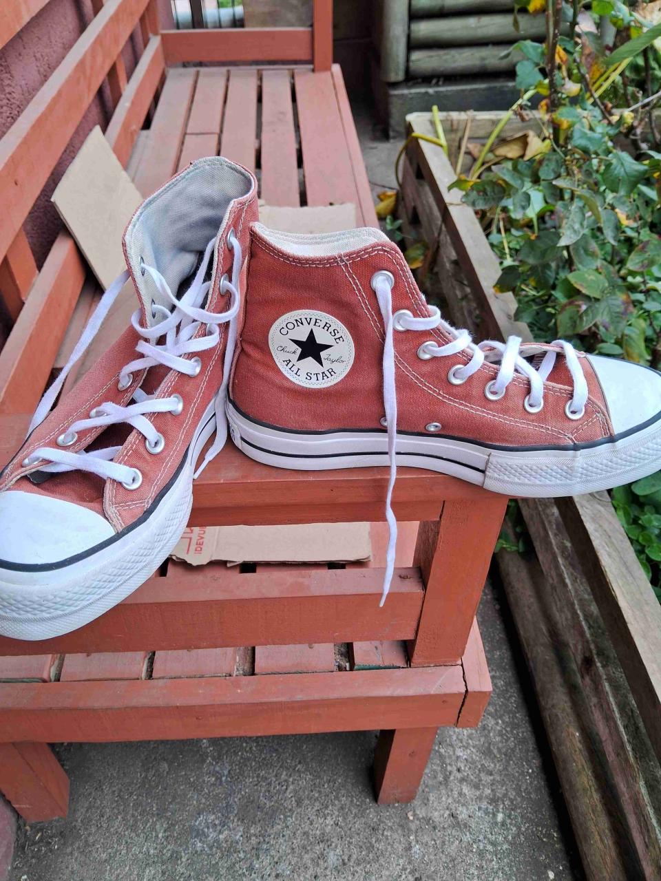 Zapatillas Converse altas rojas - miniatura 1