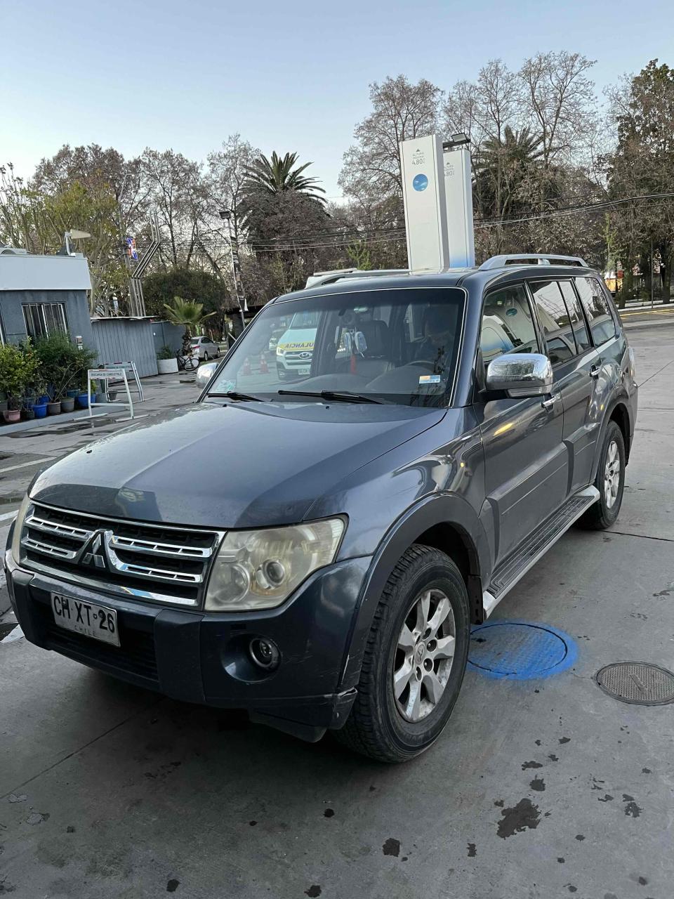 Mitsubishi Montero 3.2 diesel 4x4 2010 - miniatura 1