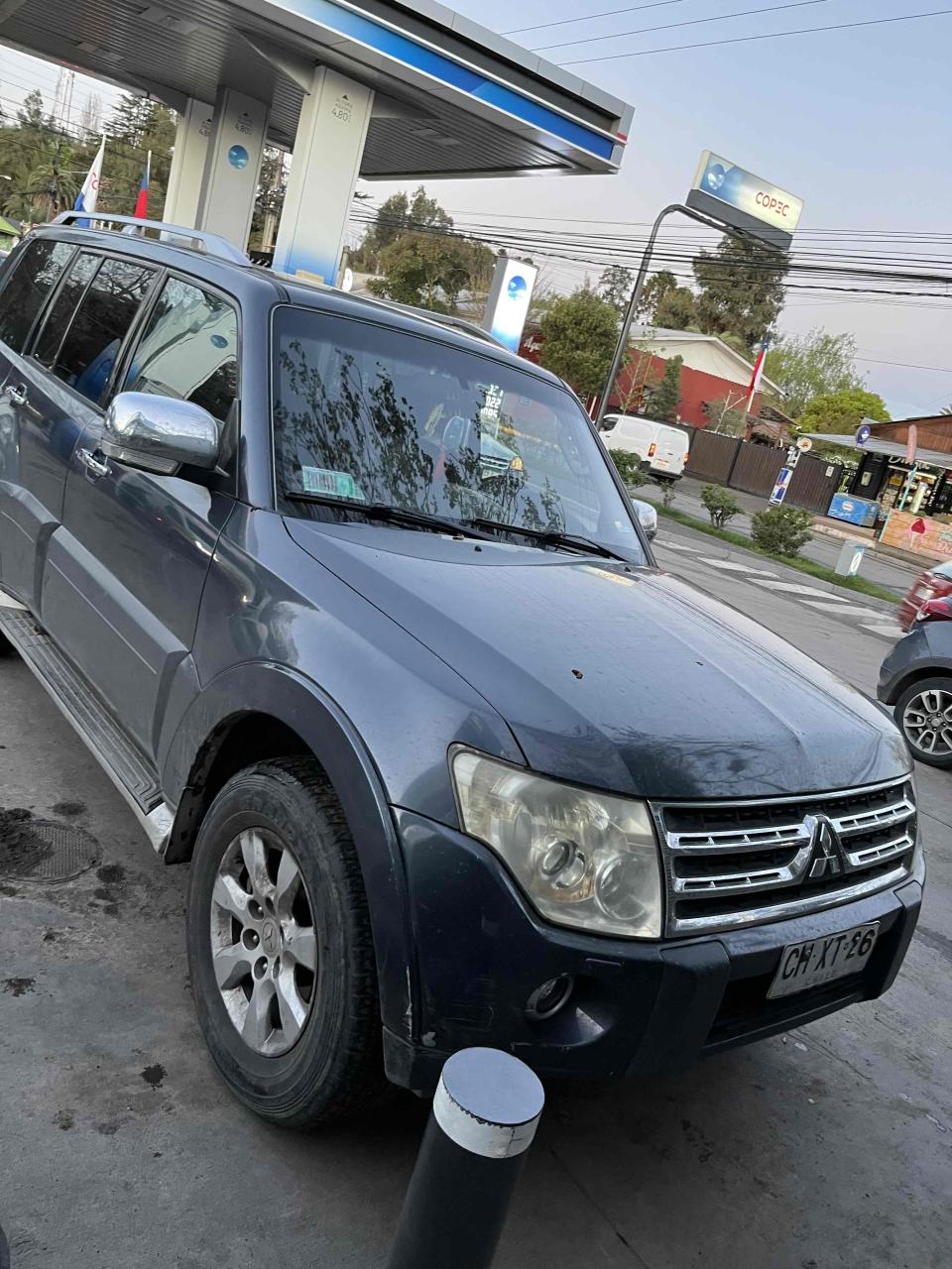 Mitsubishi Montero 3.2 diesel 4x4 2010 - miniatura 2