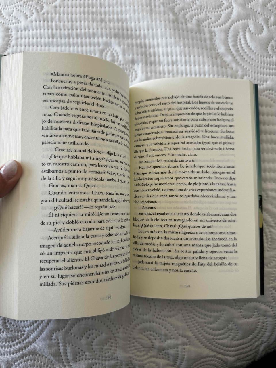 Libro 'Hashtag' de José Valenzuela - miniatura 3