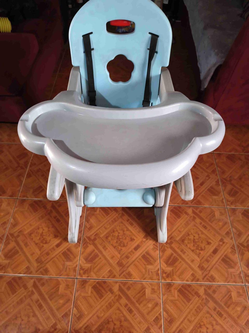 Silla para comer - miniatura 1