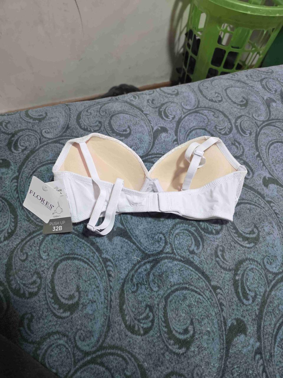 Sostén blanco push-up encaje - miniatura 2