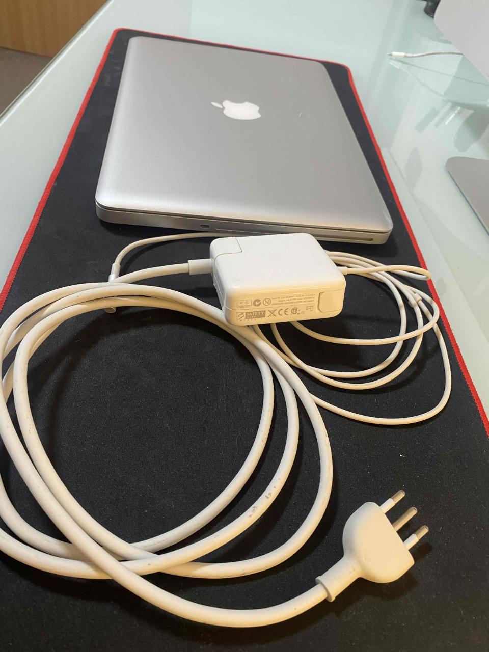 MacBook Pro 13’ (mid 2012) impecable en caja origi - miniatura 5