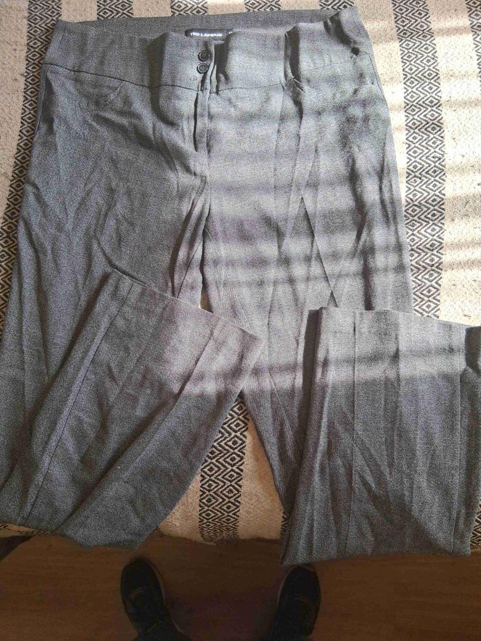 Pantalones de vestir grises