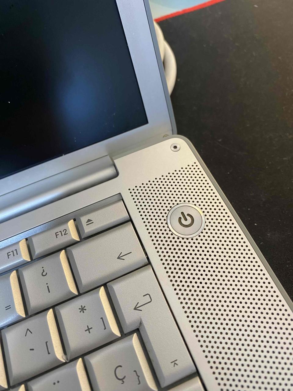 PowerBook G4 17” – Clásico Apple para Coleccionist - miniatura 5