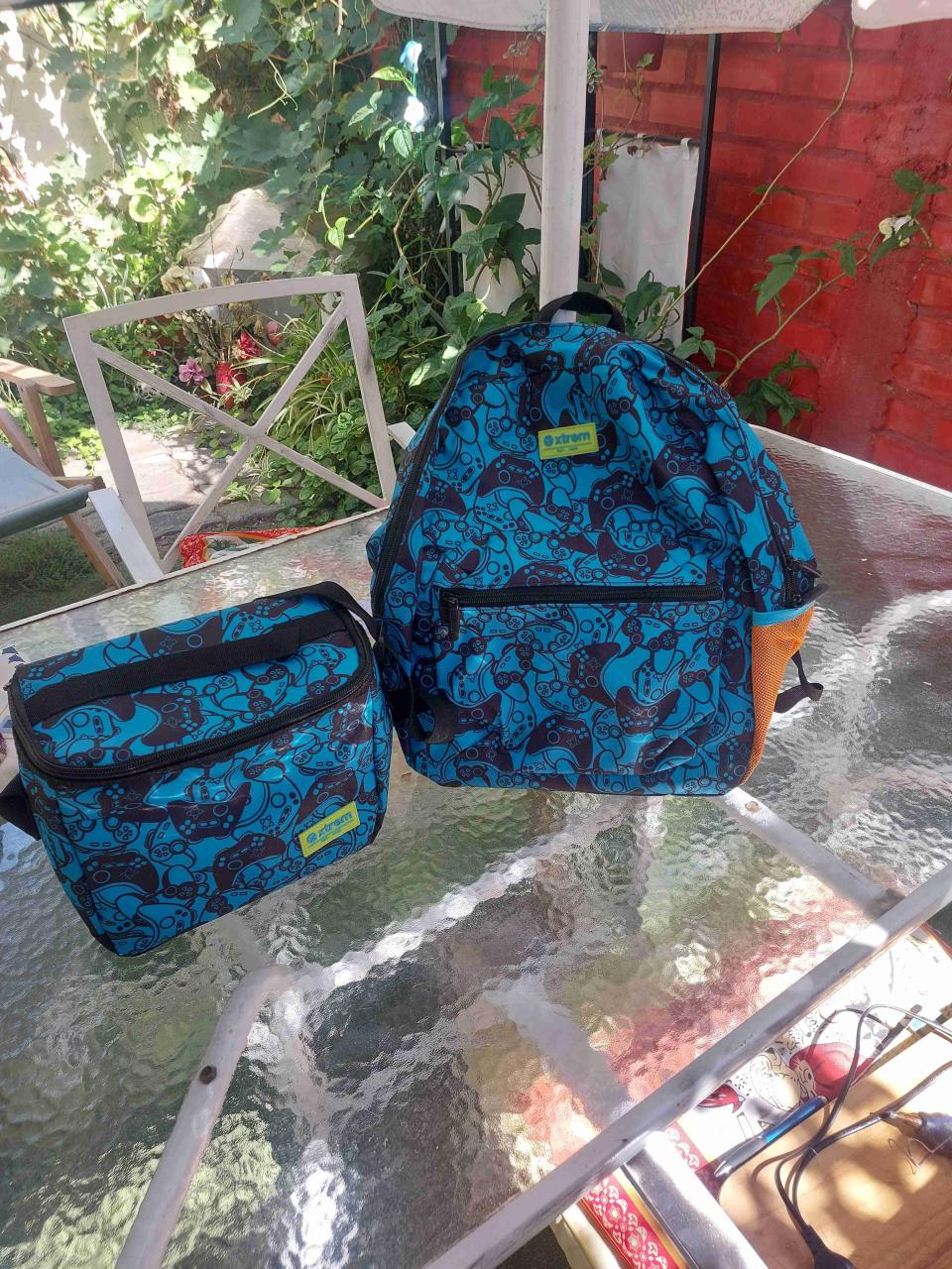 Set mochila azul con estampado - miniatura 1