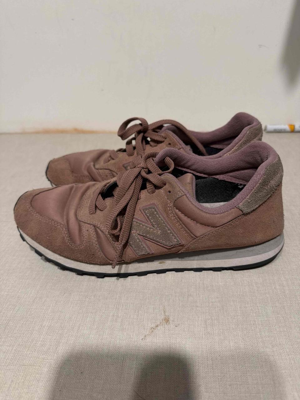 Zapatillas deportivas rosadas - miniatura 2