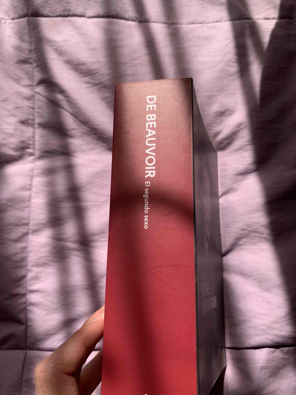 Libro 'El segundo sexo' Simone de Beauvoir - miniatura 2
