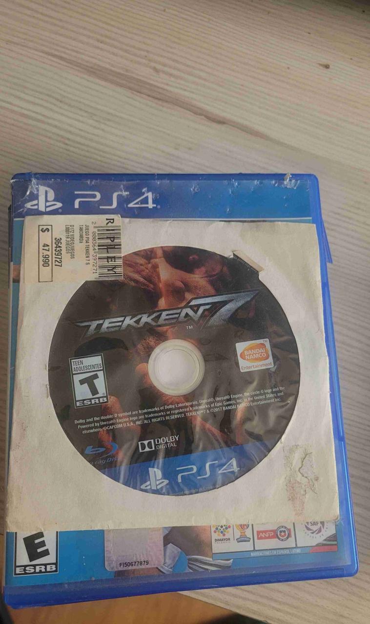 Consola PS4, detalles en la descripción - miniatura 3