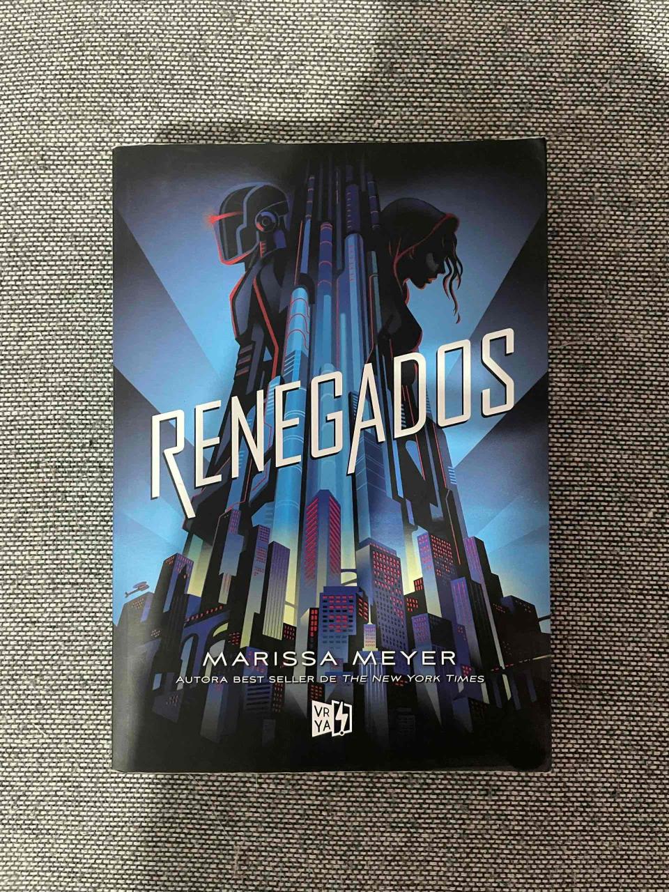 Libro Renegados de Marissa Meyer