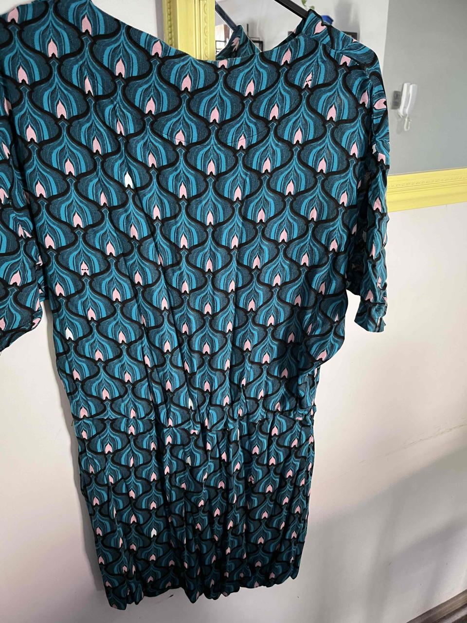 Vestido estampado marca SKFK, ajustado talla M - miniatura 4