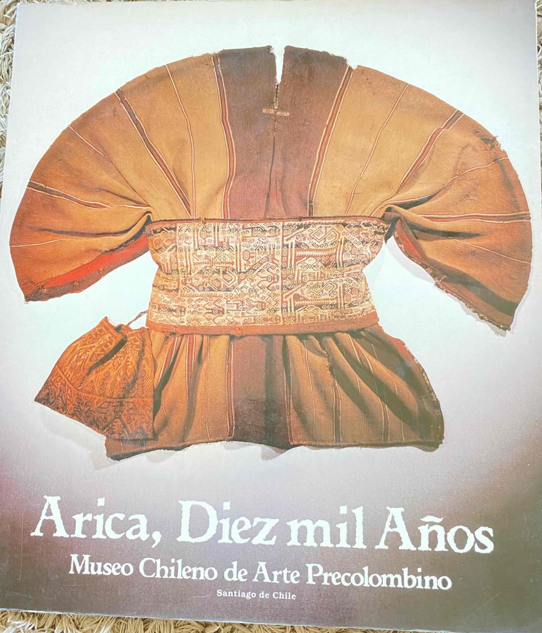 Libro 'Arica, Diez mil Años' - miniatura 1